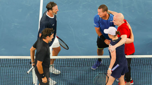 Ainsi Federer a conclu le match de légendes avant l'Open d'Australie 2026.