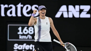 Iga Swiatek defeats Kalinskaya at Australian Open 2026. Photo: gettyimages