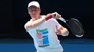 詹尼克·辛纳在训练中击败了福里茨。照片：gettyimages