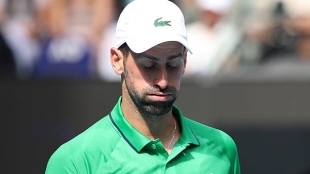 Djokovic, angry: "I've been in this sport for a couple of decades, do you think it's fair?" Photo: Getty