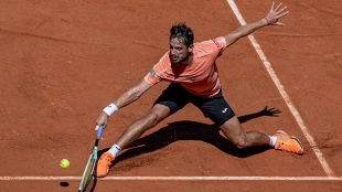 纳沃内为南美巡回赞扬：“这里弥漫着网球气息，在中国我在中心球场比赛时只有五个人。” 图片：Gettyimages