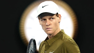 辛纳，在印第安维尔斯陷入困境