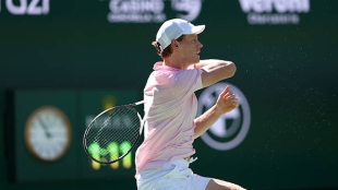 Jannik Sinner, back pains. Photo: gettyimages