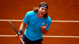Tsitsipas vuelve a perder los nervios y lo paga con su padre: “¡Que te jodan!”