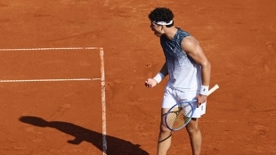 Shelton sigue creciendo en tierra batida y será finalista en Munich