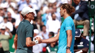 Horario y dónde ver la final del Mutua Madrid Open 2026 entre Jannik Sinner y Alexander Zverev. Foto: Gettyimages