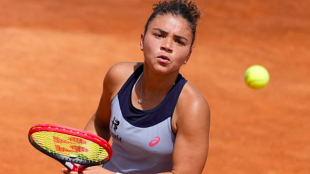 Paolini pierde la corona en Roma y saldrá del top10 al terminar el torneo. Fuente: Getty