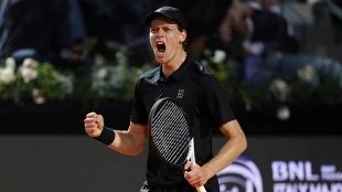 Sinner acaba con la resistencia de Medvedev y se enfrentará a Ruud en la final de Roma