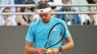 Zverev pierde los papeles en redes sociales por no salir en un vídeo de TennisChannel