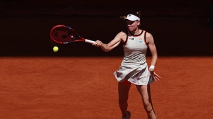 Elena Rybakina remporte son premier match à Roland Garros 2026. Photo : gettyimages