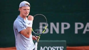 Jesper de Jong, el "loser" que se ha ganado a pulso ser "lucky" en Roland Garros