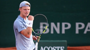 2026年罗兰·加洛斯赛事中的Jesper de Jong。照片：gettyimages