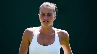 Kostyuk vuelve a dar voz a Ucrania: "Espero que la guerra no dure toda mi carrera"
