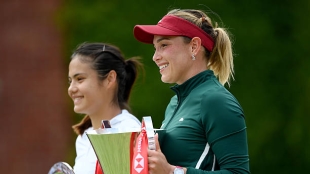 La veteranía de Vekic se impone al buen hacer de Raducanu para ganar en Queen’s. Foto: Gettyimages