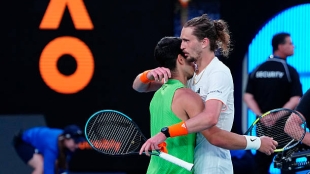 Zverev's moment and Alcaraz's absence jeopardize world number two. Photo: Getty Images