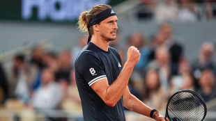 Alexander Zverev, tie-breaks at Roland Garros. Photo: gettyimages

Translation: Alexander Zverev, tie-breaks à Roland Garros. Photo : gettyimages