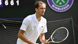 Medvedev habla de Tsitsipas: "No me sorprendería que termine ganando un Grand Slam"
