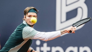 Bublik veut défendre son titre à Kitzbuhel et prendre sa revanche contre un Halys qui cherche à ouvrir son palmarès.