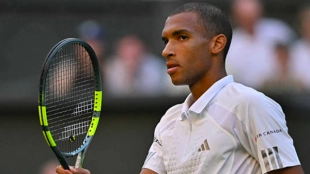 Aliassime mete miedo en Wimbledon: "Para eso trabajo, para jugar un gran tenis y dominar a mis rivales"