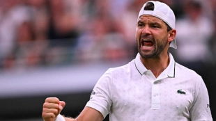 Dimitrov renace en Wimbledon con su mejor victoria de la temporada