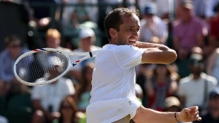 Medvedev no pone excusas: "Estoy realmente decepcionado, porque sentía que podía hacerlo bien en Wimbledon"