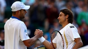 Roddick cuenta una anécdota surrealista sobre David Ferrer: "Le vi fumando en un bar"