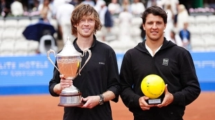Rublev reina en Bastad y se acerca al top 10