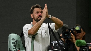 Stan Wawrinka emozionato dopo aver lasciato Wimbledon 2026. Foto: gettyimages