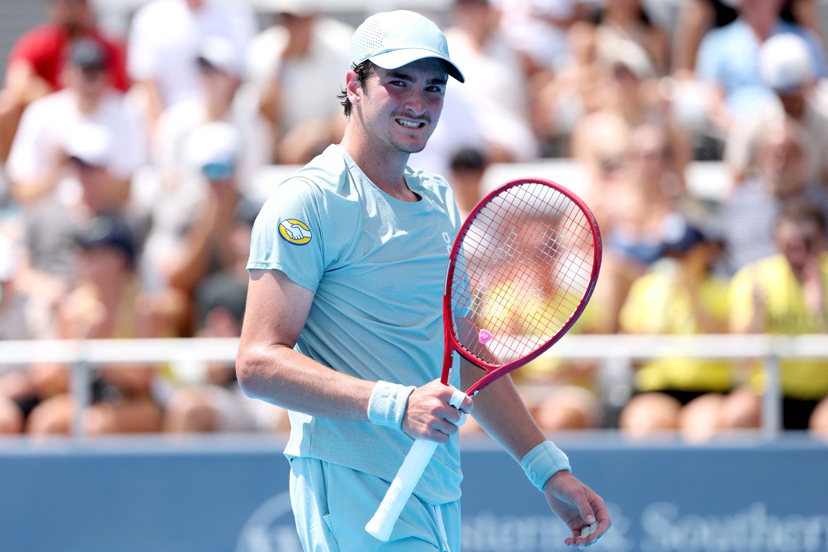 João Fonseca regresa a Brasil por lesión abdominal antes del US Open