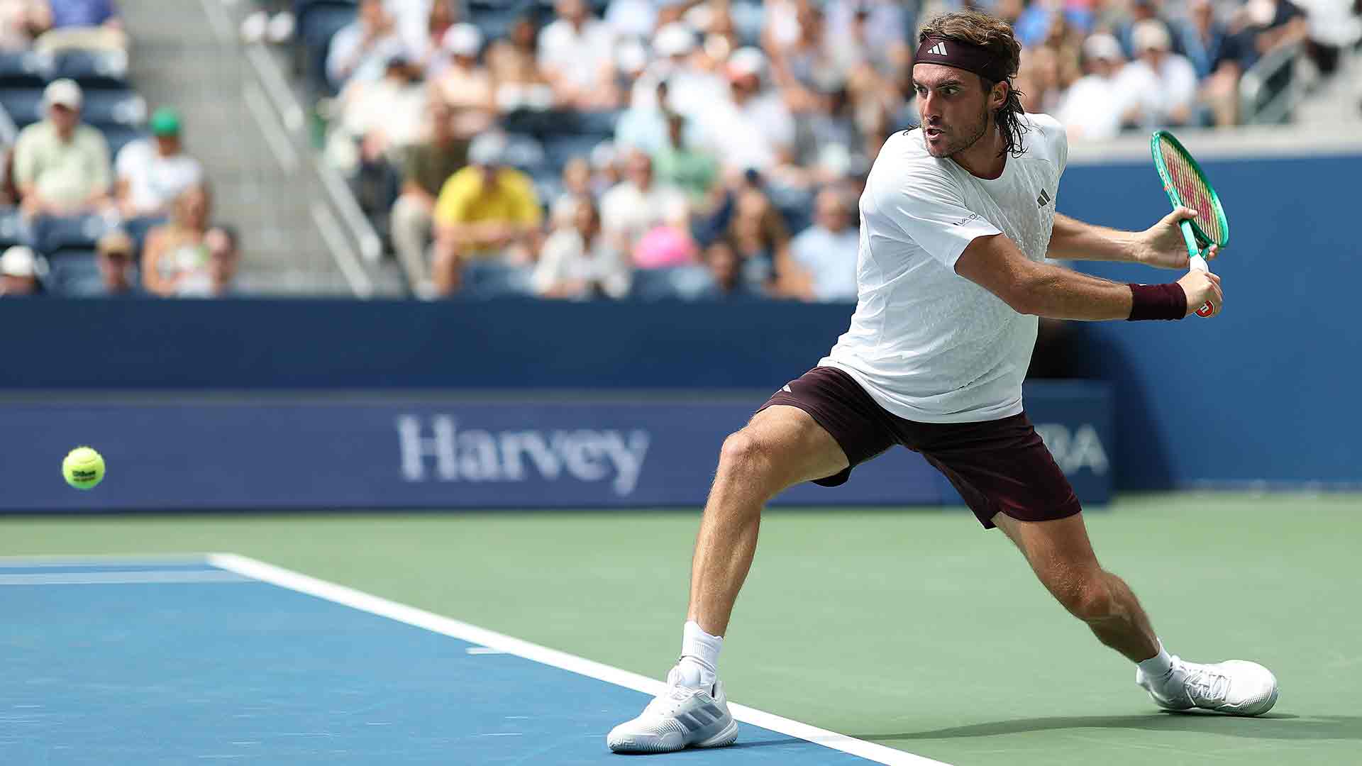 Tsitsipas: "Soy como un dinosaurio que se encamina a la extinción"