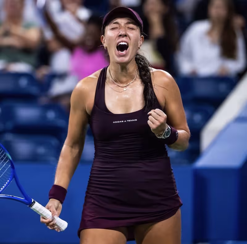 Pegula vince il duello americano contro Navarro e raggiunge le semifinali degli US Open. Fonte: Getty