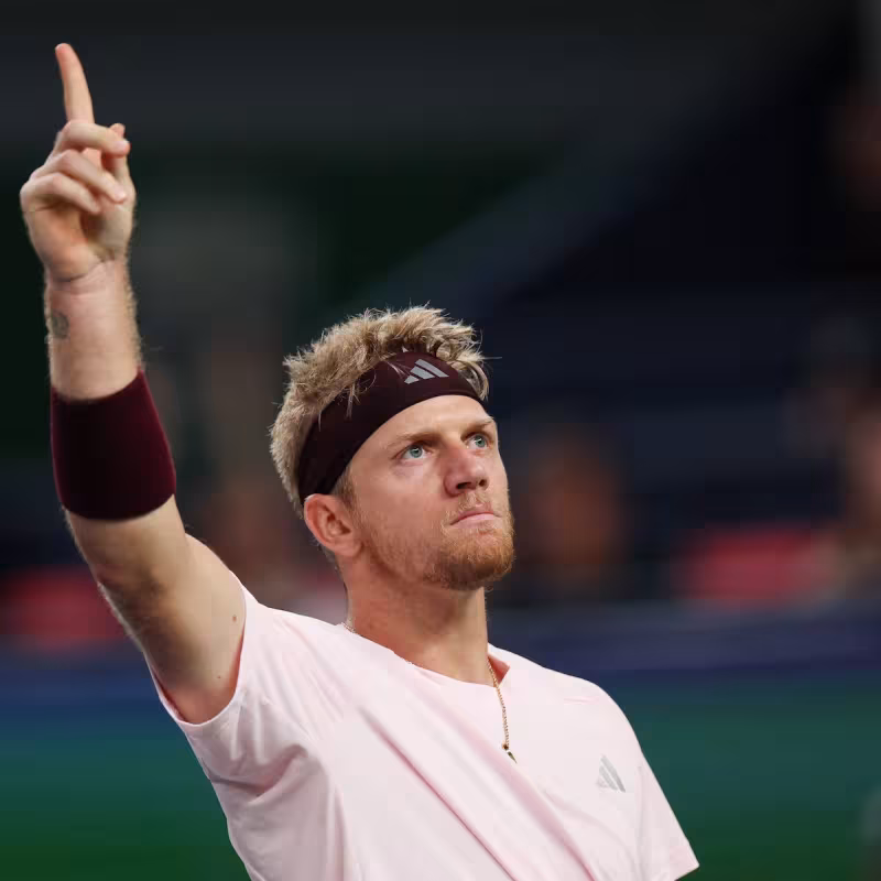 How much money does Alejandro Davidovich earn for winning the Shanghai Masters? Source: Getty