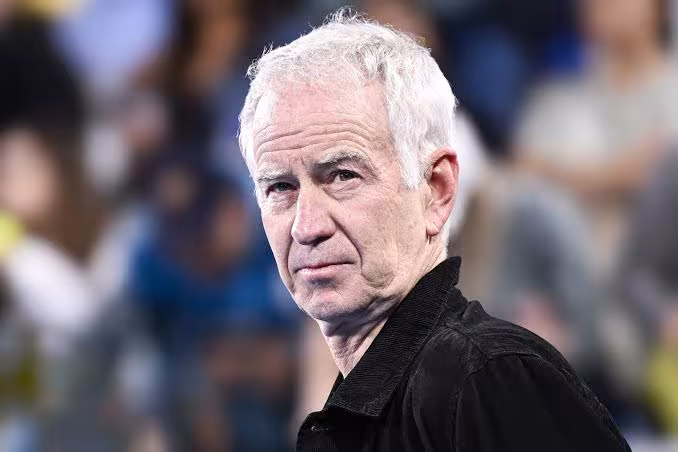 McEnroe lance un dard aux tennisman qui se plaignent du calendrier.