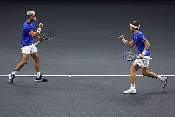 Horario y dónde ver a Carlos Alcaraz contra Casper Ruud en el ATP Tokio 2025