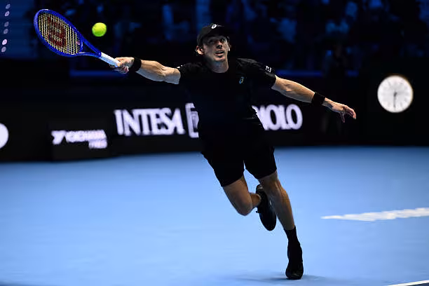 De Miñaur se reconcilia con su tenis: "He hecho las paces conmigo mismo, esta victoria me produce más alivio que placer"