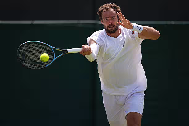 Horario y dónde ver el próximo partido de Djokovic en Wimbledon 2026, ante Safiullin