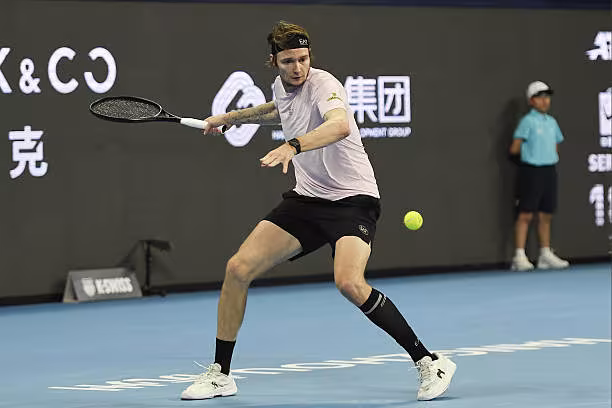 Bublik es el nuevo Joker del tenis... y sueña con las ATP Finals