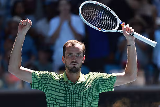 Medvedev: "No me gusta jugar contra Tien, pero él también debe odiar jugar conmigo"