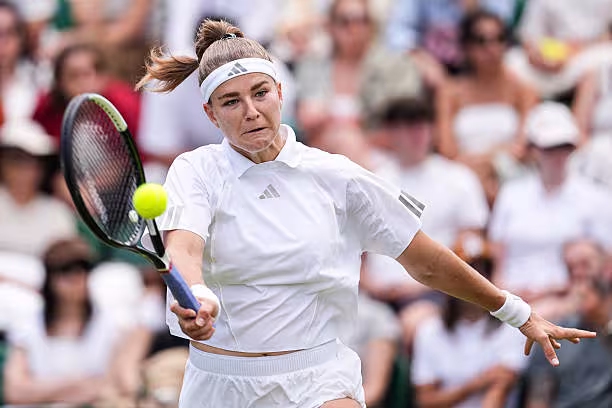 Muchova quiere la gloria en Wimbledon