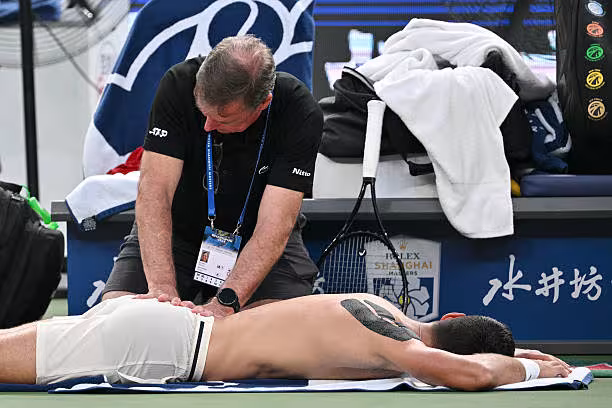 Vacherot destrona a un Djokovic&nbsp;muy mermado físicamente