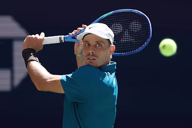 Shapovalov, sobre Sinner: "Hoy le puse en presión, quién sabe si otro jugador podrá hacer lo mismo"