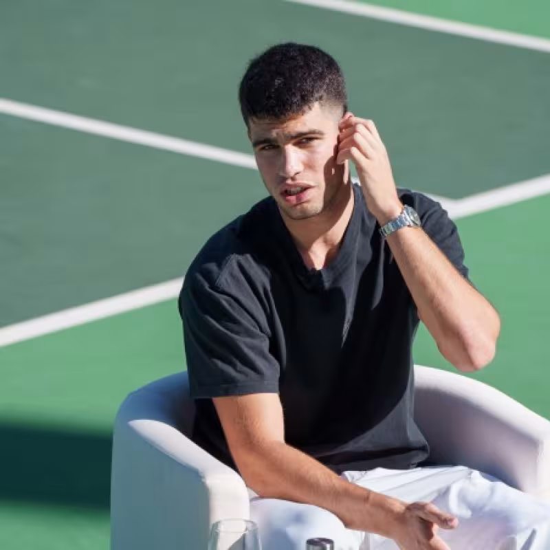 Alcaraz ya entrena para su vuelta a la competición y volará el viernes a Canadá