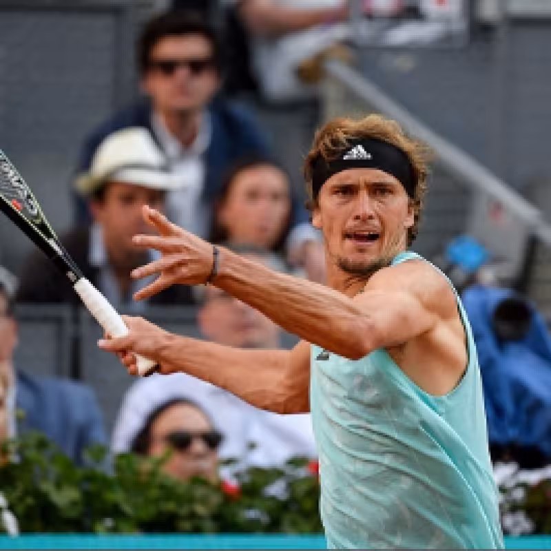 Zverev: "Enhorabuena Carlos, eres el mejor del mundo ahora mismo y en lo que va de año"
