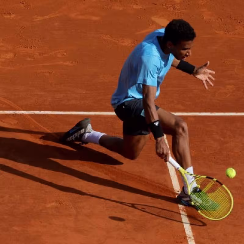 Aliassime: "Necesito tener un poco de más paciencia en tierra batida"