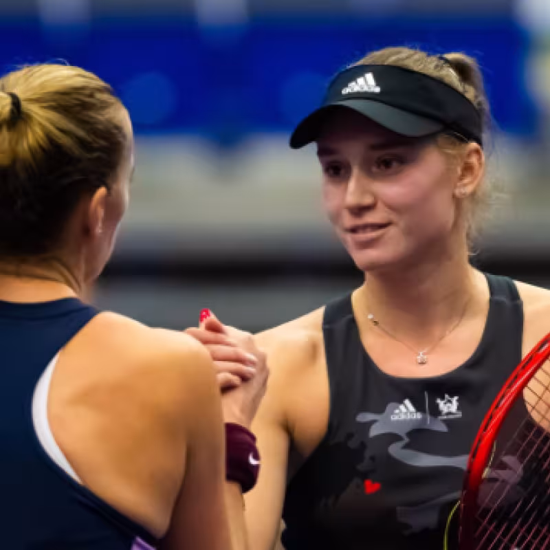 Kvitova y Rybakina. Foto: Getty
