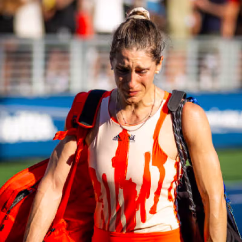 Petkovic acusa a Tomic de mentiroso por decir que tiene coronavirus