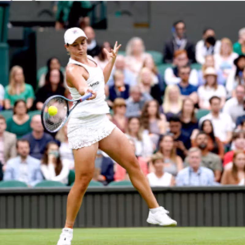 Barty: "El juego sobre hierba es muy natural para mí"