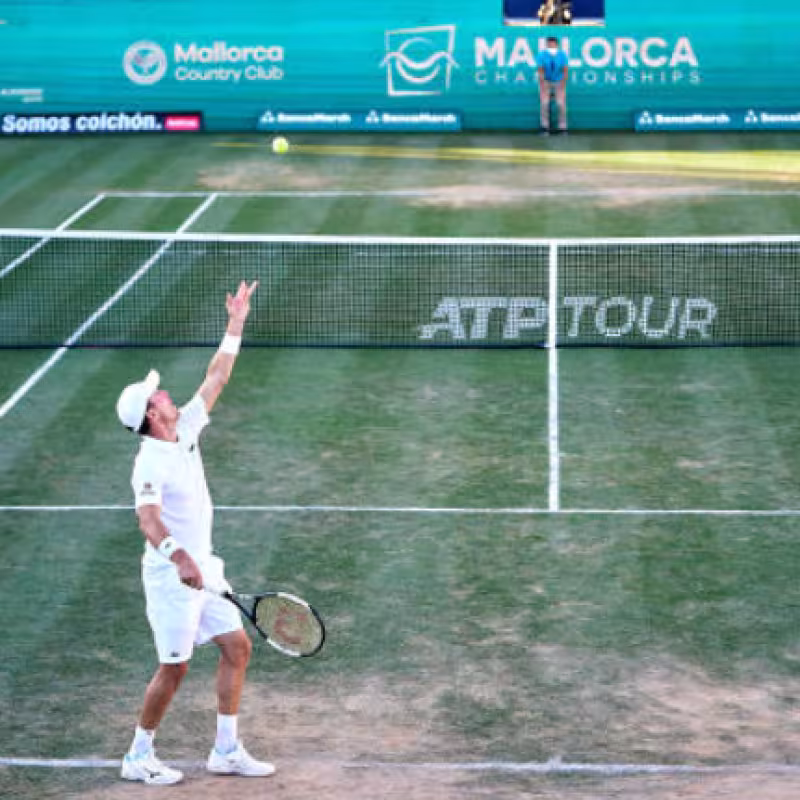 Bautista, Carreño y Feli hacen historia sobre la hierba de Mallorca
