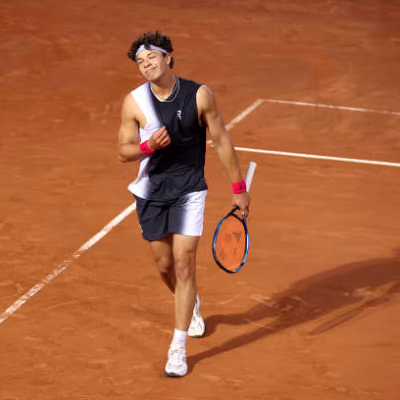 Shelton y Paire caen a las primeras de cambio en Ginebra