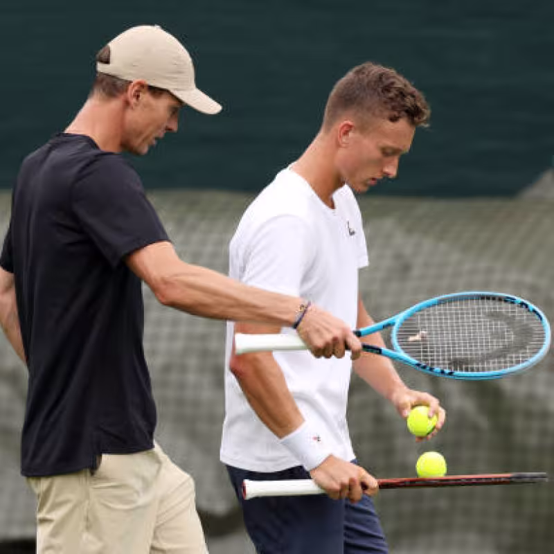 Tomas Berdych, junto a Jiri Lehecka. Fuente: Getty